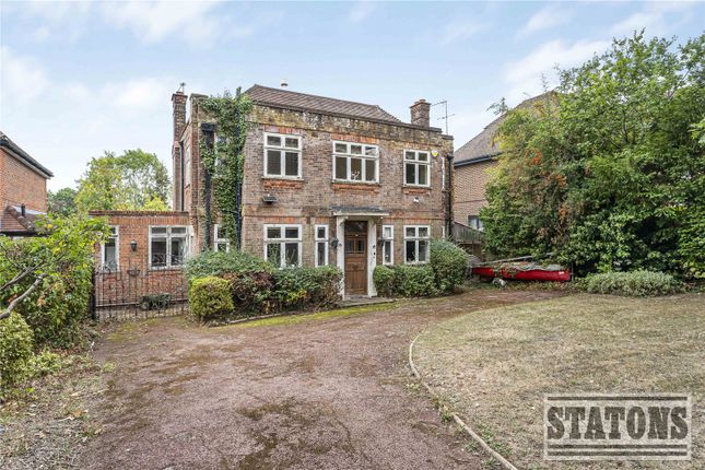 36, Waggon Road, Hadley Wood photo 2