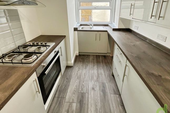 56 Cattle Street, Blackburn photo 3