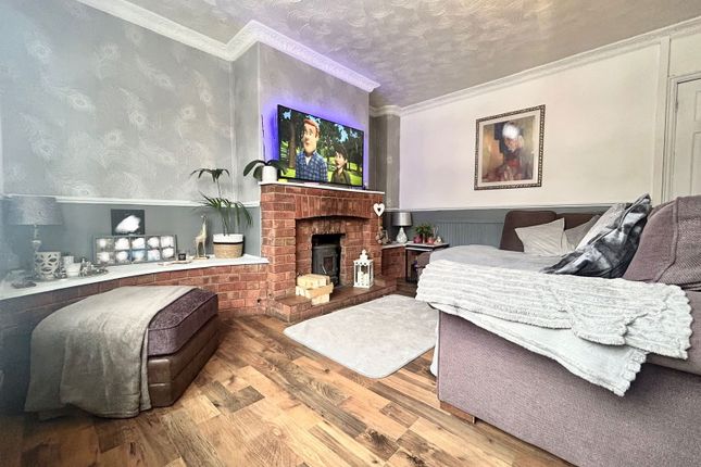 42, Westfield Road, Sedgley photo 4