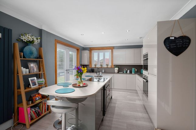 12 Campfield Road, Dundee photo 4
