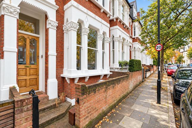 15 Waterlow Road, London photo 2