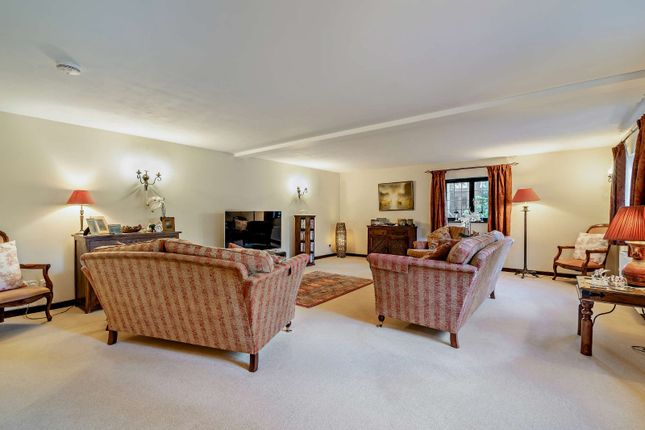 Nutshell Cottage,, Heather Lane, Pulborough photo 2