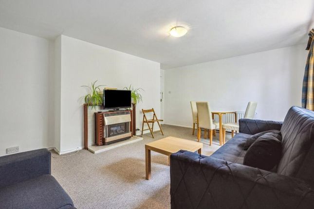 42, Portinscale Road, London photo 2