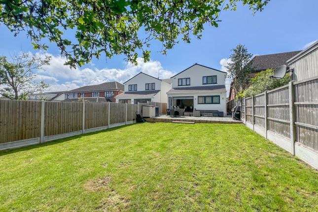 12A, Hamilton Gardens, Hockley photo 2