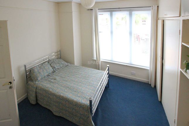 Thumbnail Terraced house to rent in Upper Redlands Road, Reading, Berkshire