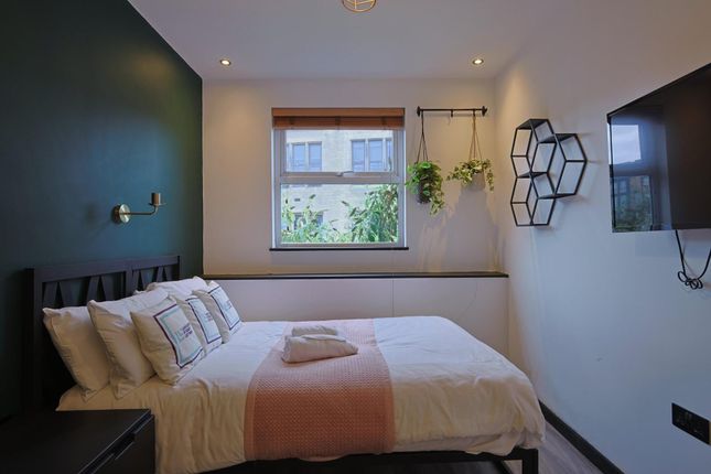 Phoenix Street, Lancaster photo 3