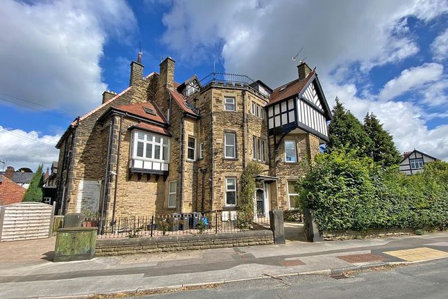 Flat to rent in Park Drive, Harrogate