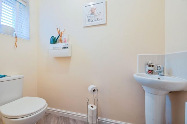 15, Bagnall Way, Rugeley photo 3