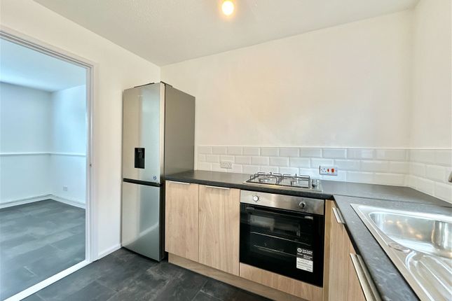 Thumbnail Maisonette for sale in Shakespeare Close, Leicester