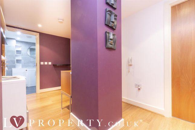 Apartment 120,, Abacus Building, City Centre photo 5