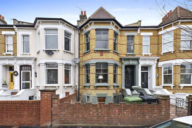 Thumbnail Flat to rent in Mildenhall Road, London