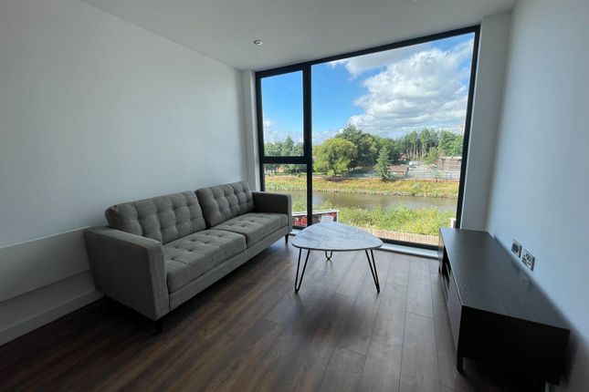Apartment 46, Crossbank Apartments, Salford photo 2
