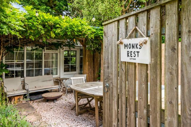 Monks Rest Cottage, Kingsbridge photo 2