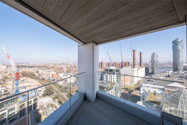 Flat for sale in Park Street, Fulham