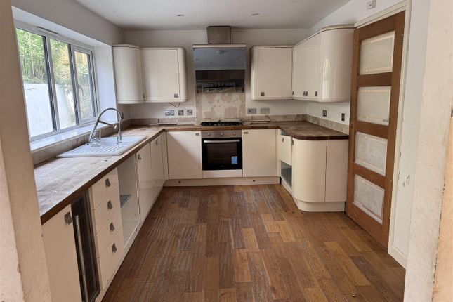 94B, Tregonissey Road, St. Austell photo 2