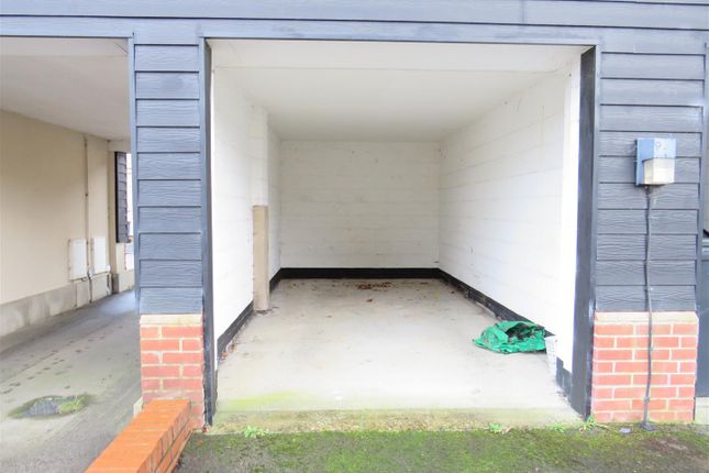Valerian Way, Hitchin photo 2