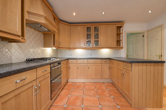 16, The Woodlands, Cambridge photo 4