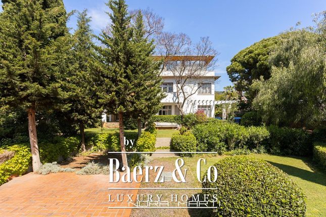 Villa for sale in Pedralbes, Barcelona, Spain