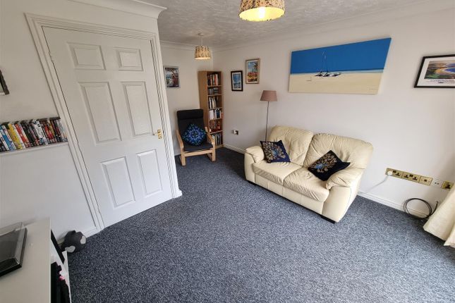 12, Uplands Close, Crook photo 4