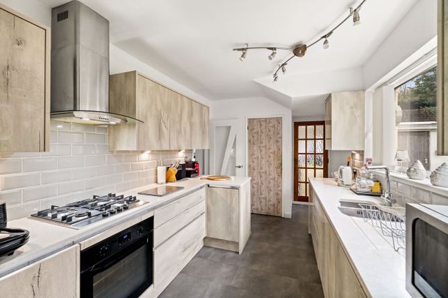 12, Wingrove Hill, Dover photo 4