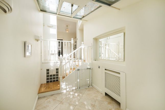 Maisonette for sale in Cloudesley Square, Barnsbury