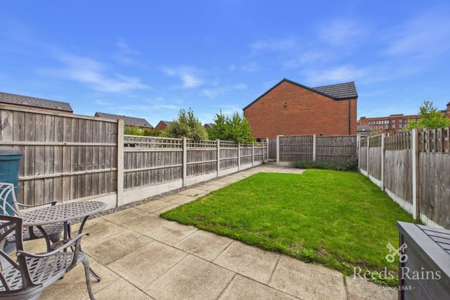64, Winstanley Road, Manchester photo 4
