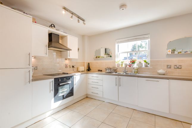 20 The Mount, Mount Way, Chepstow photo 2