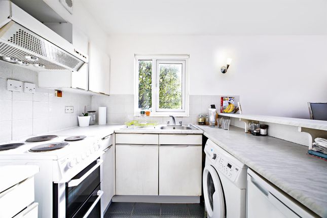 67, Henley Drive, SE1 photo 4
