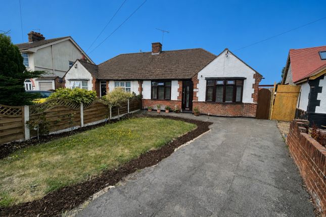 3-bed house on 565, Hitchin Road, Luton, £400,000