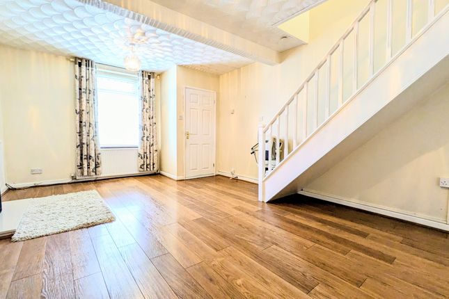 95 Gilfach Cynon, Merthyr Tydfil photo 4