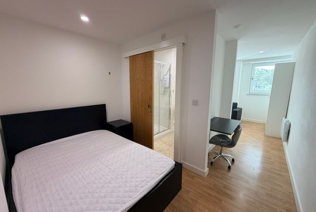 68 Keele House, The Midway, Newcastle photo 2