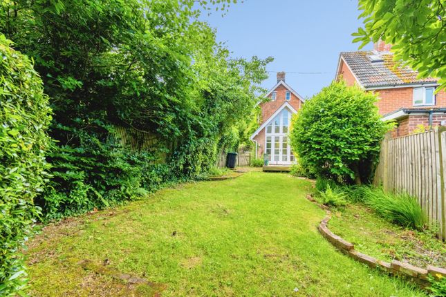 Green House,, Emery Down, Hampshire photo 4