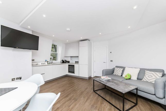Thumbnail Flat to rent in Temple Fortune Lane, London