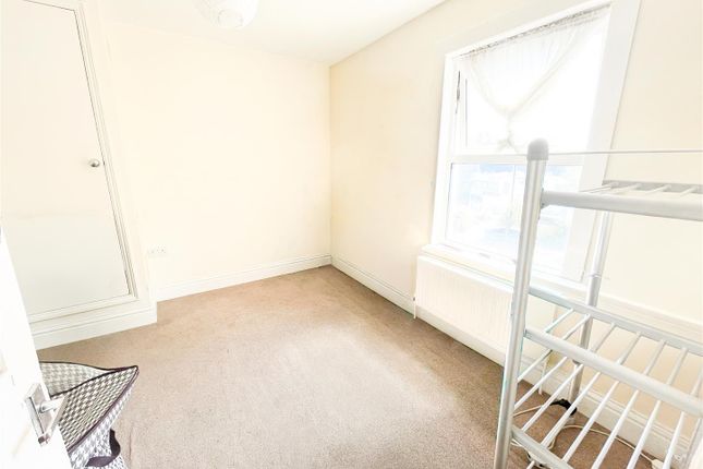 Upper Maisonette, 2, Alexandra Road, St. Leonards-On-Sea photo 3