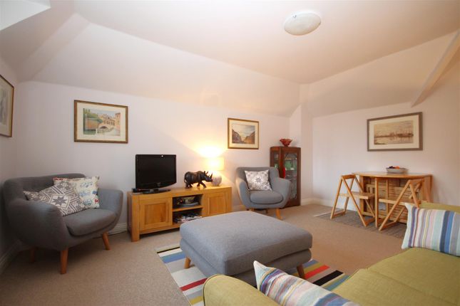 Flat for sale in College Hill, Steyning