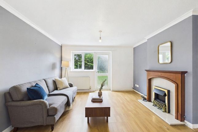 29 Lamorna Park, Torpoint photo 2