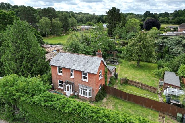 Country house for sale in Crawley Hill, West Wellow, Romsey, Hampshire