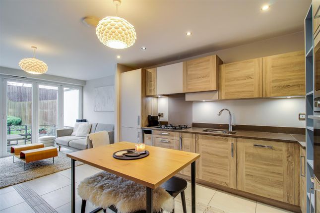 12, Allerton Road, Wakefield photo 2
