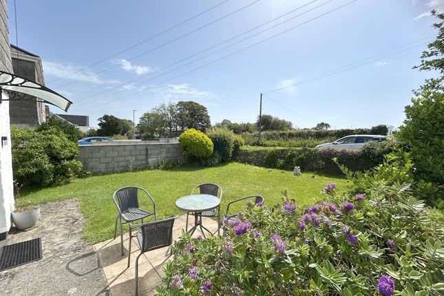 5, Treskewes Estate, St Keverne photo 2