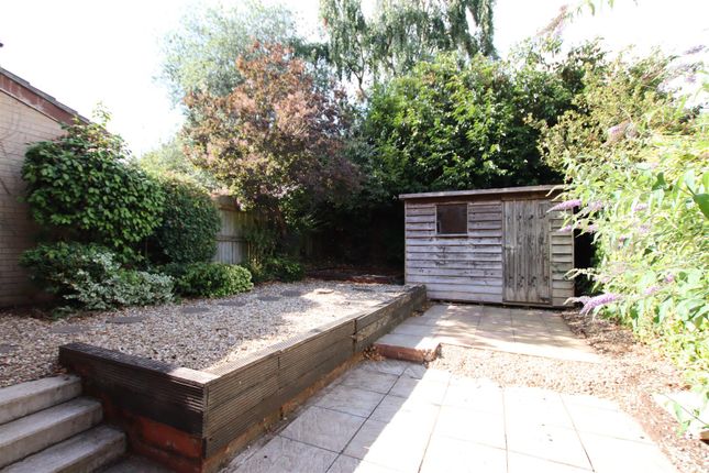 28, Penny Close, Exeter photo 4
