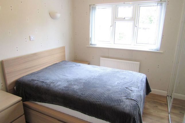 33 Appleton Avenue, Birmingham photo 5