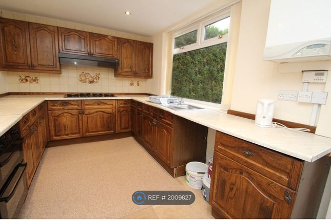 Tinshill Lane, Cookridge, Leeds photo 5