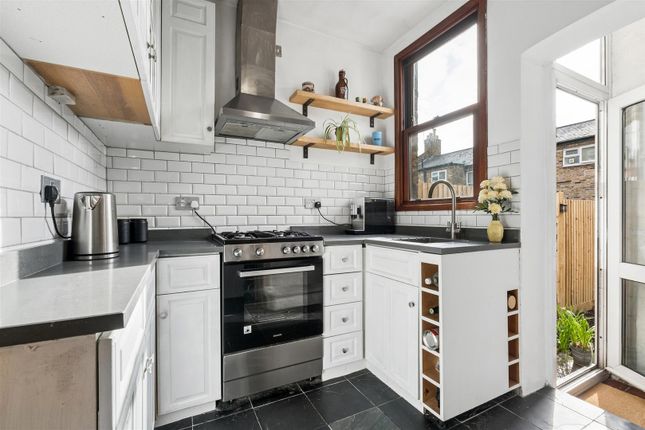 48, Coteford Street, London photo 4