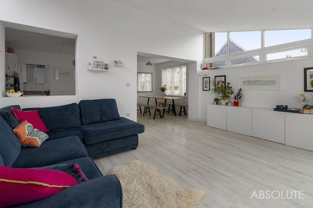 14 Heritage Way, Brixham photo 3