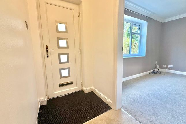 136, Tinshill Road, Leeds photo 3