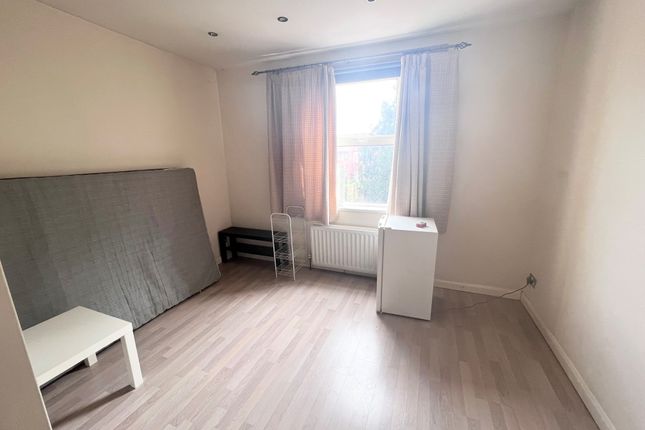 Flat 2, Nottingham photo 2