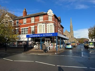 Retail premises to let in 29 Clifton Street, Lytham St. Annes, Lancashire