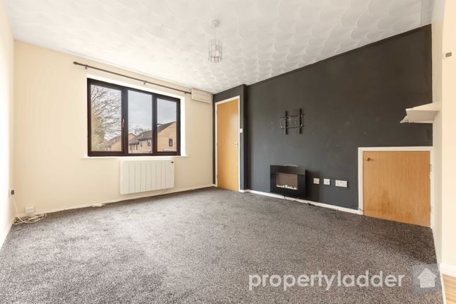 61, Olive Avenue, Norwich photo 3