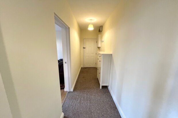 Flat to rent in Holly Lodge, Southampton