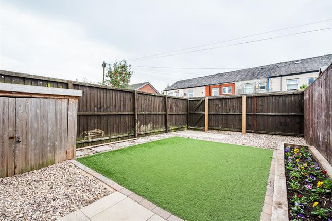 25, Triumph Avenue, Chorley photo 4